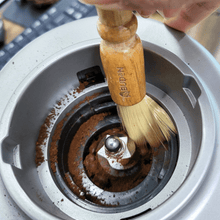 Load image into Gallery viewer, Abuden Espresso Grinder Brush Durable & Muslim-Friendly High-Quality Synthetic Bristles Ergonomic Wooden Handle
