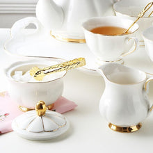 Load image into Gallery viewer, Porcelain Sugar Bowl Teaset English Style White Sugar Bowl with Lid Flower Sugar Jar Pink Rose Sugar Cube Jar Tea Set
